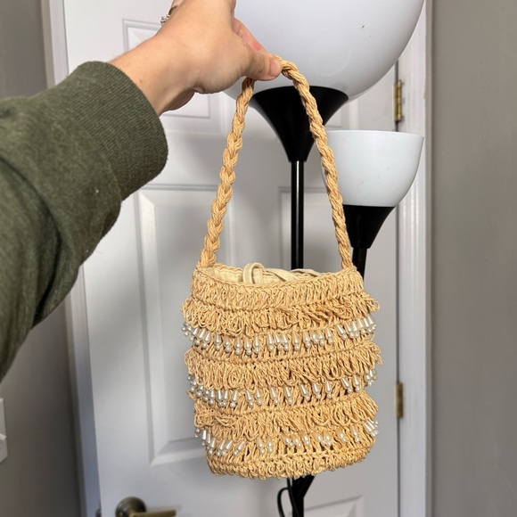 Tan Raffia Bucket Bag Small Woven Purse Handbag Pearl y2k - Picture 1 of 4